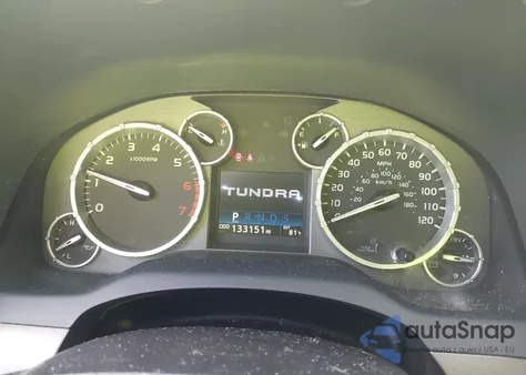 2017 Toyota Tundra Sr5 5.7L V8 z USA, uszkodzony, nr VIN 5TFEW5F14HX225204